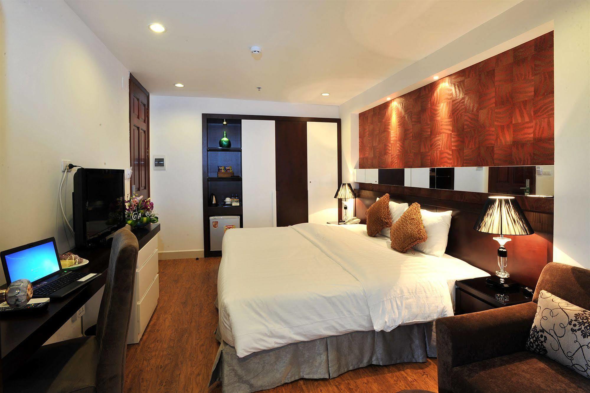 Hanoi Legacy Hotel - Hang Bac Buitenkant foto