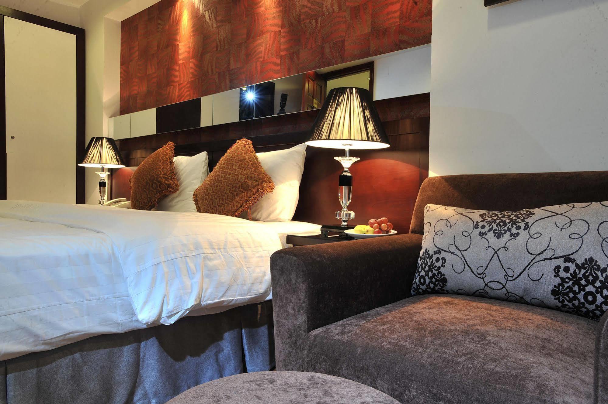 Hanoi Legacy Hotel - Hang Bac Buitenkant foto